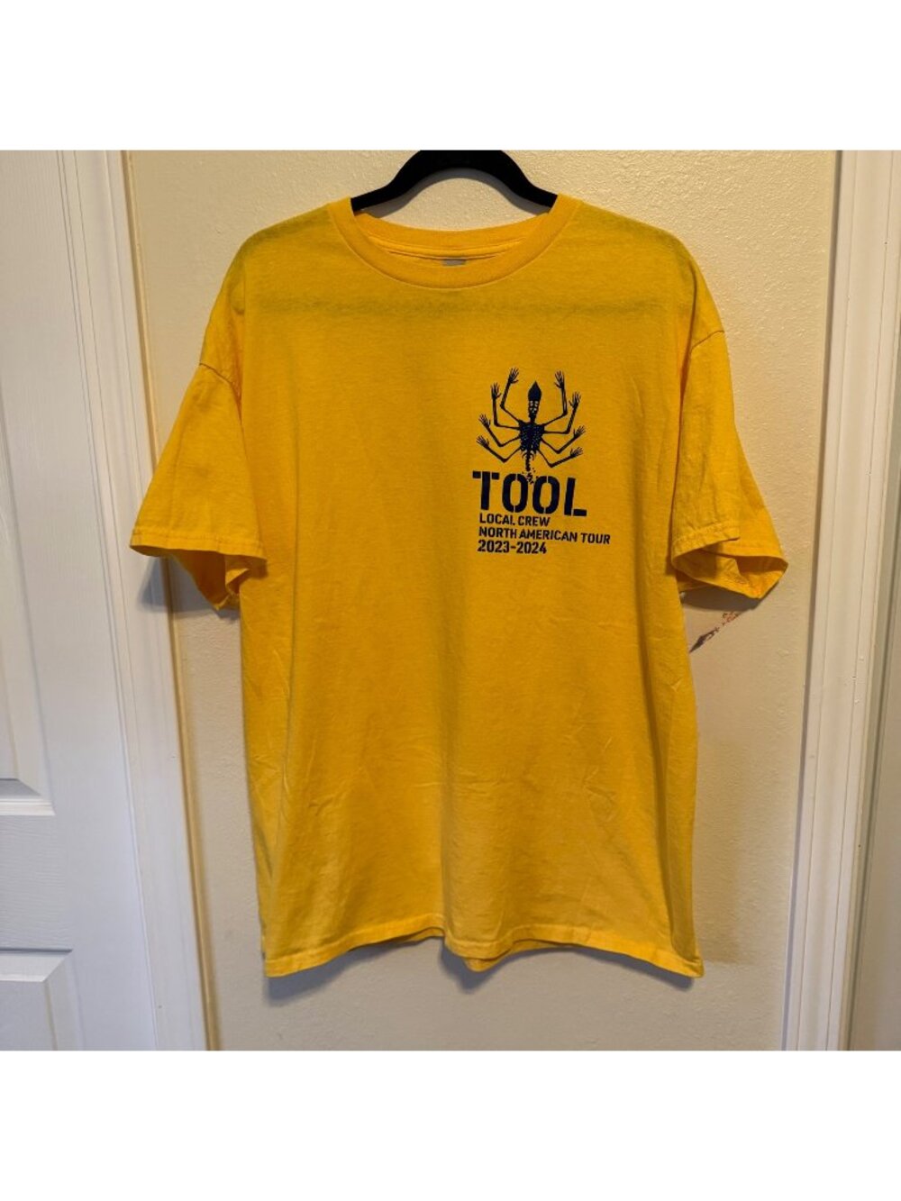 Tool Band Local Crew 2023-2024 Tour Shirt Men's Size XL Yellow